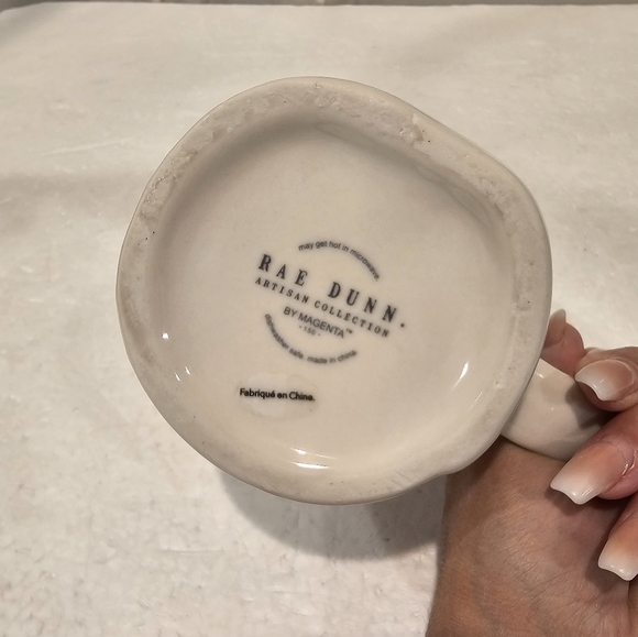 2/$25 RAE DUNN 🔥🔥HOST PICK🔥🔥 MUG - Picture 4 of 4